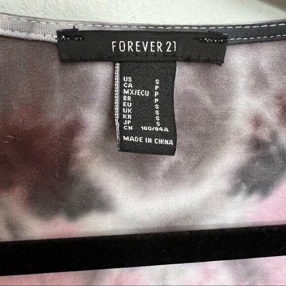 Forever 21 Tie Dye Cinched Crop Top - Picture 3 of 4